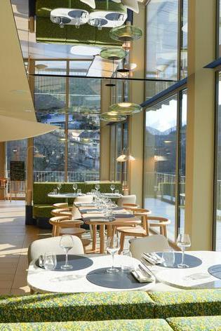 Hôtel/auberge et restaurant