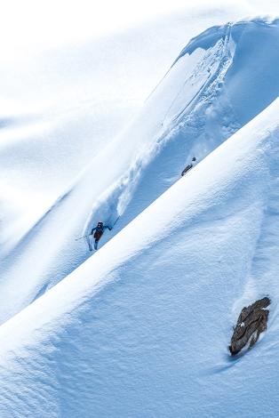 An XXL off-piste ski area