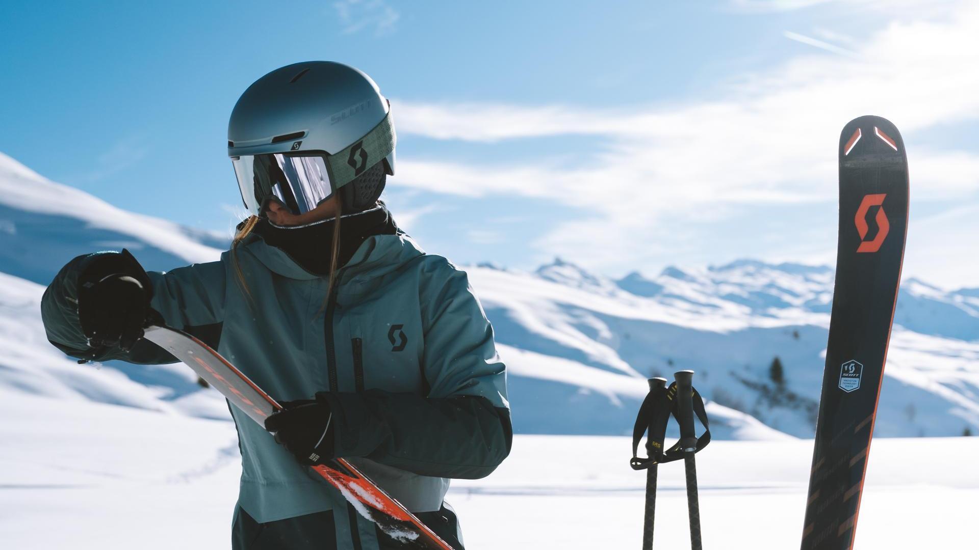 Ski de Randonnée aux Menuires : Une Évasion enneigée vers l'Inattendu !
