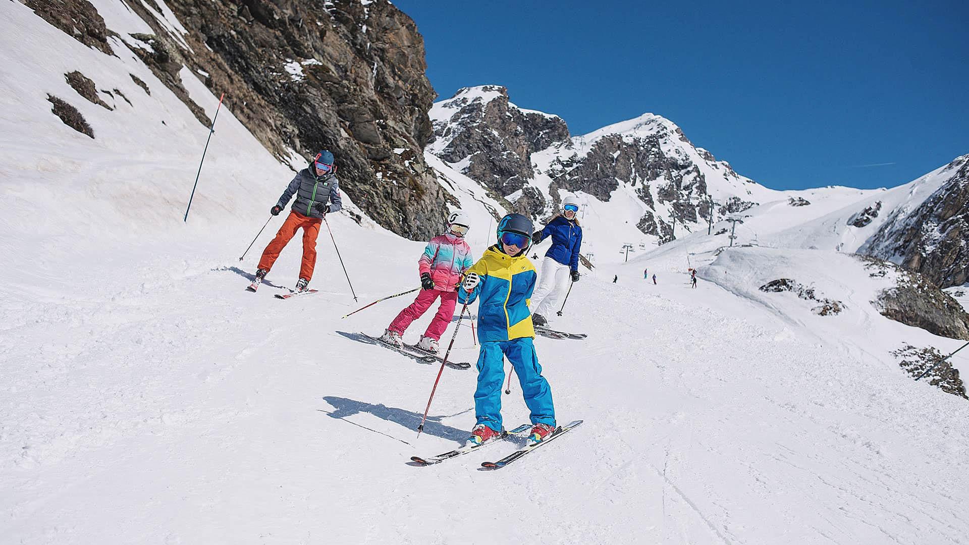 Ma journée en famille sur pistes de ski bleues