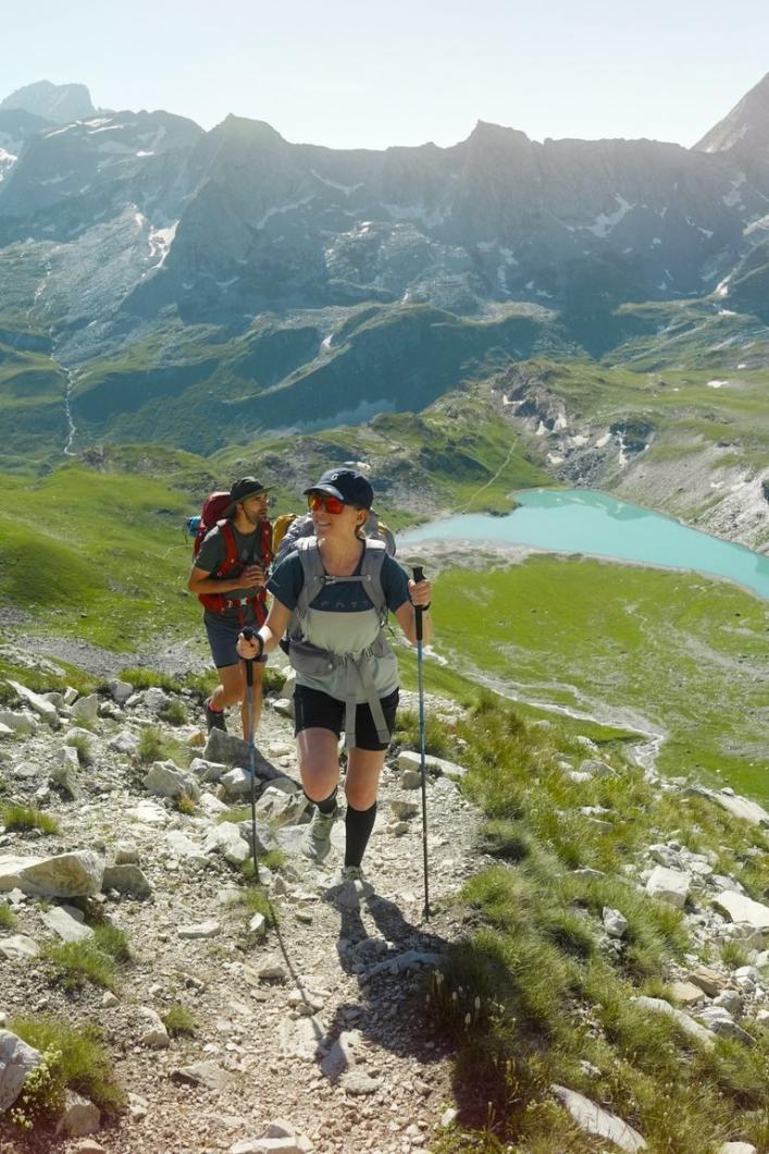 Hiking with friends in Méribel in Les 3 Vallées