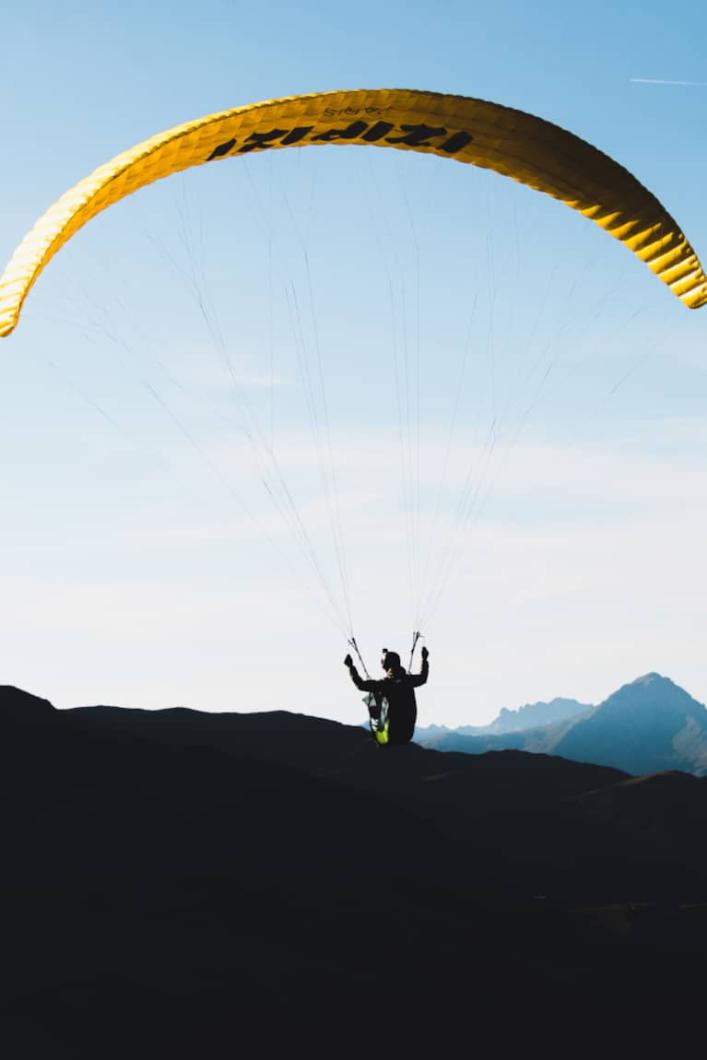 Paragliding in Val Thorens in the Belleville Valley in summer in Les 3 Vallées