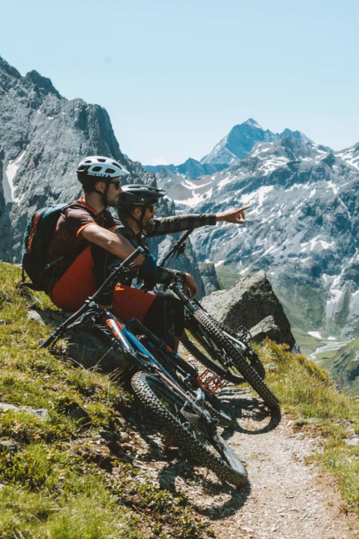 3 Vallées summer mountain biking and mountain hiking