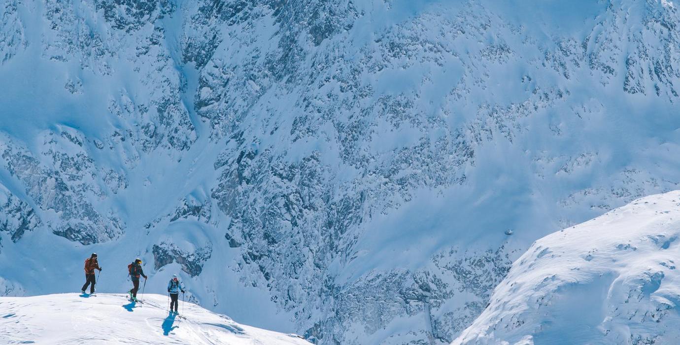 Ski de randonnée entre amis à Courchevel dans les 3 Vallées