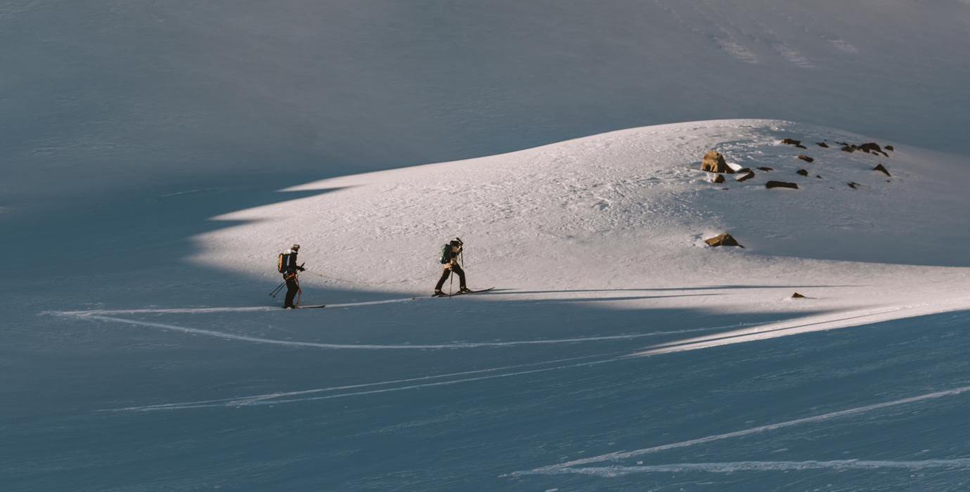 Ski touring with friends in Val Thorens in the 3 Valleys