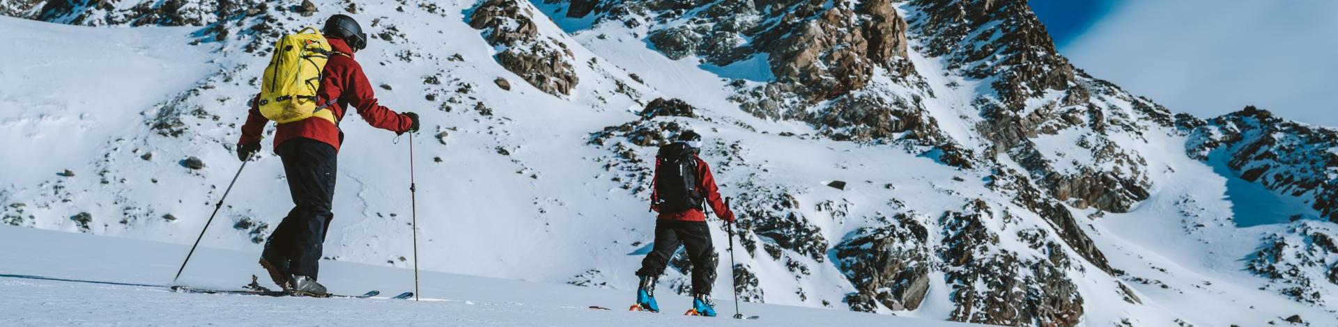 ski touring with friends in the 3 Valleys