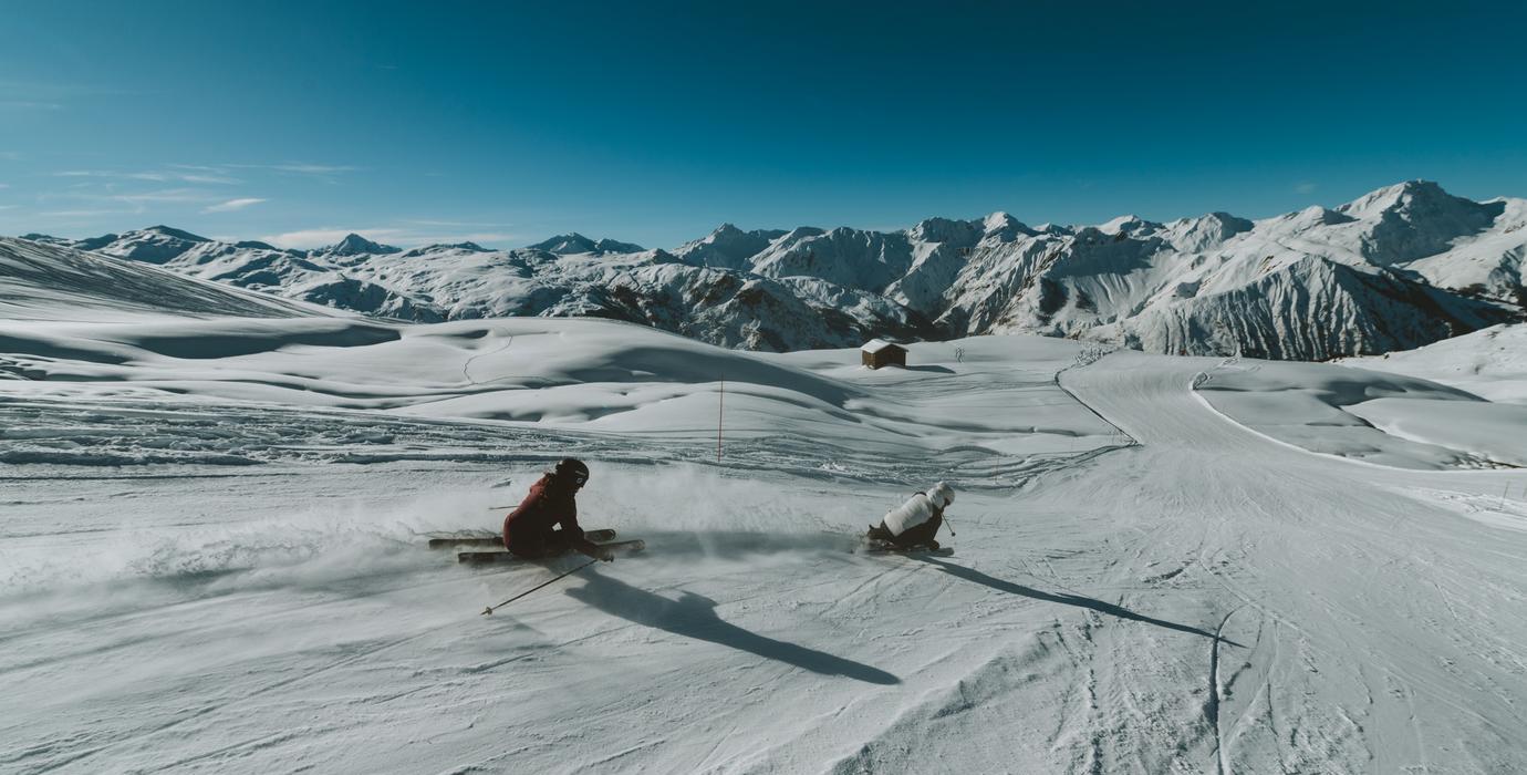 Ski on the Jerusalem piste at Saint-Martin-de-Belleville in Les 3 Vallées