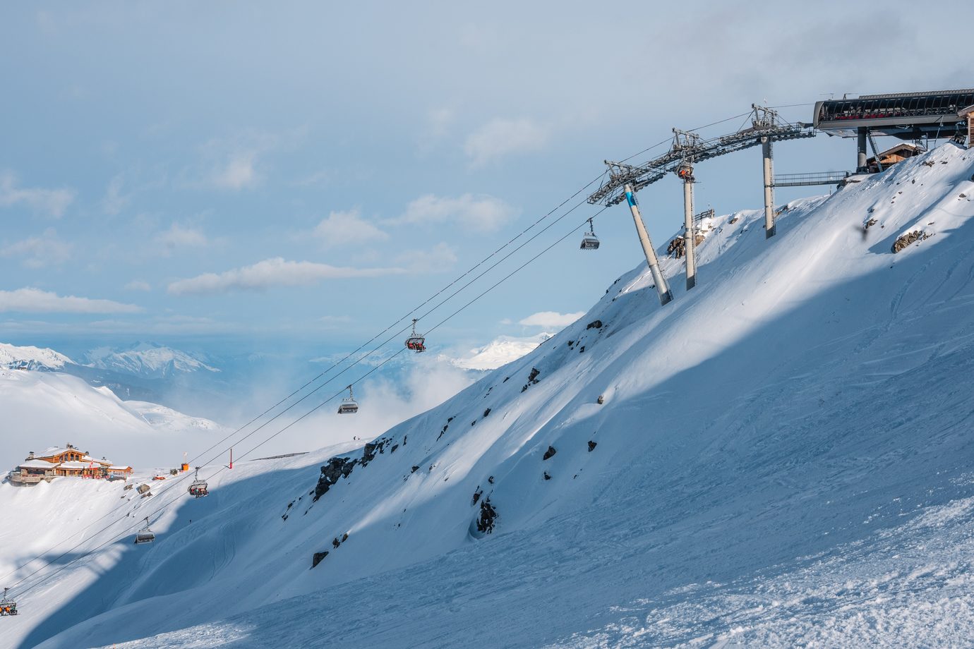 Télésiège dans la Vallée des Belleville, Les Menuires et Saint-Martin-de-Belleville, dans Les 3 Vallées