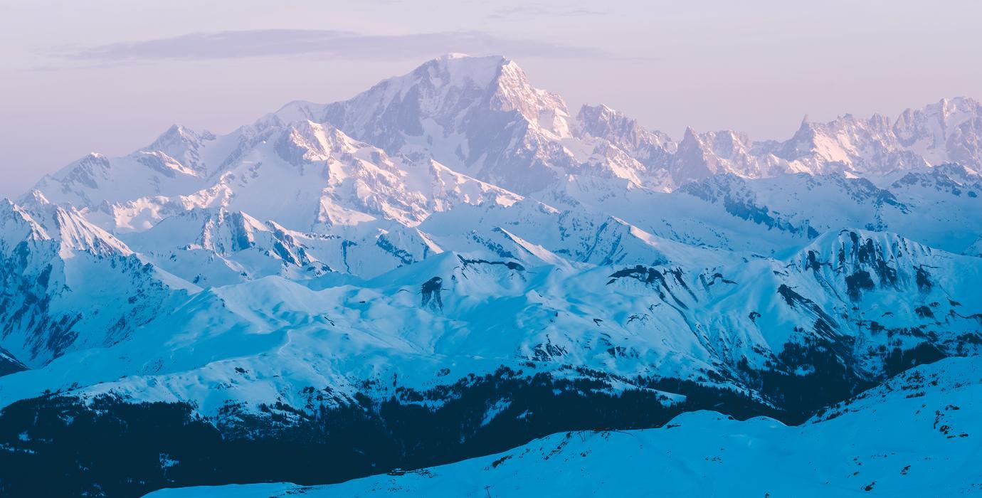 Vue sur les montagnes des Menuires dans Les 3 Vallées