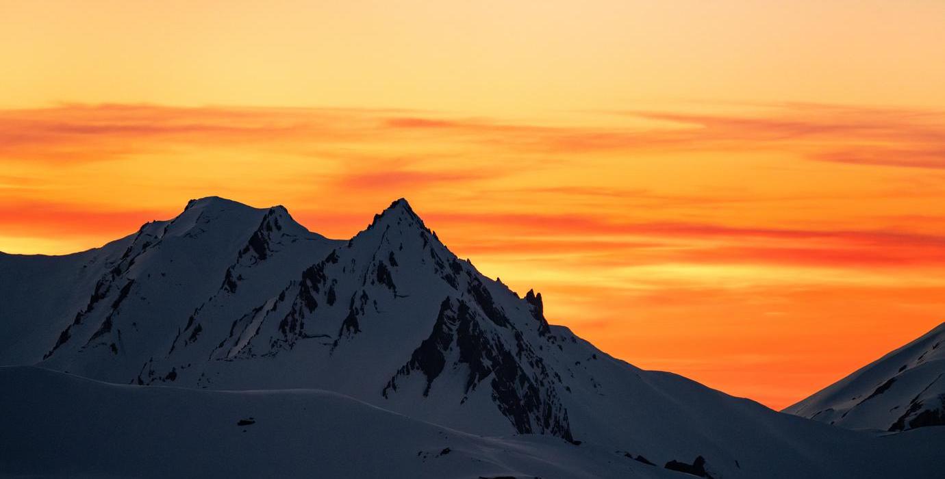 View of the Val Thorens mountains in Les 3 Vallées