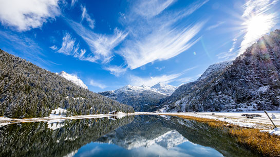 Lake in Autumn in Les 3 Vallées