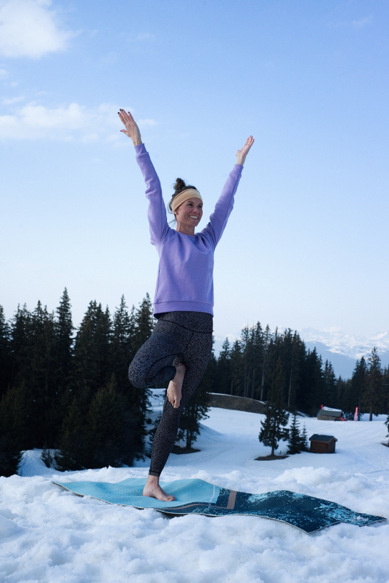 Learn Yoga in Les 3 Vallées with classes given by professionals