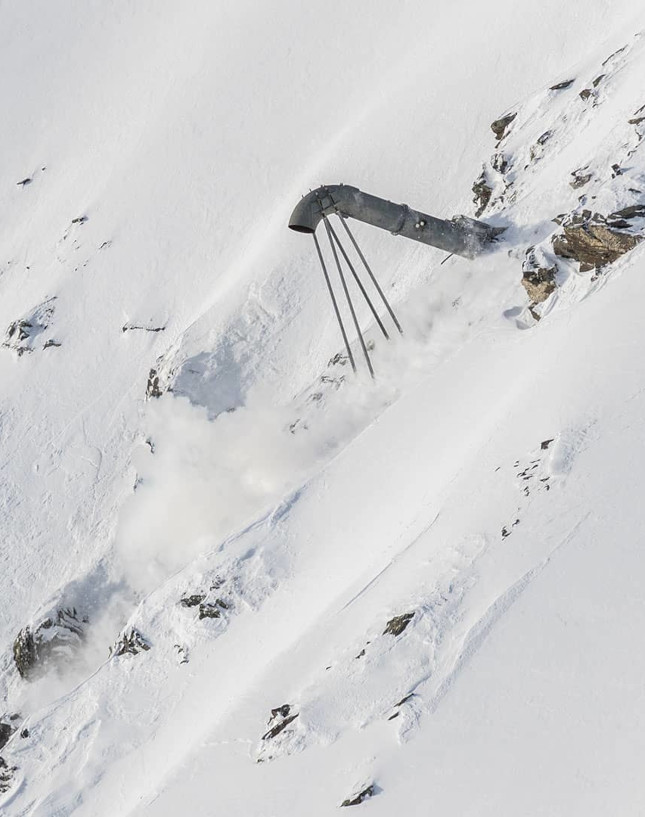 All the necessary installation to secure the ski area from avalanches in Les 3 Vallées