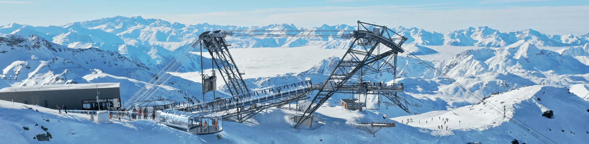 Simulation of the installation of the panoramic footbridge at Cime Caron in Val Thorens within Les 3 Vallées