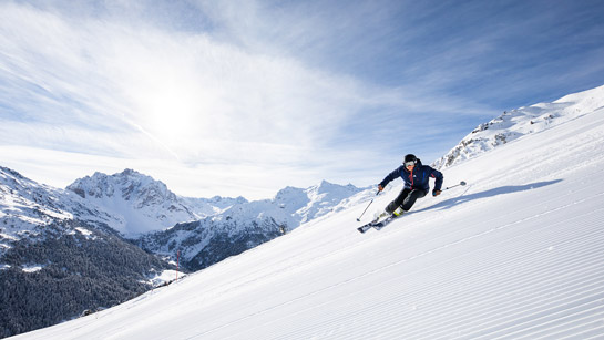 Skiing in Méribel, at the heart of Les 3 Vallées, on the largest ski area in the World !