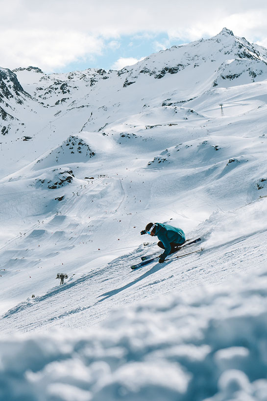 Legendary slopes in Les 3 Vallées and unique panoramas