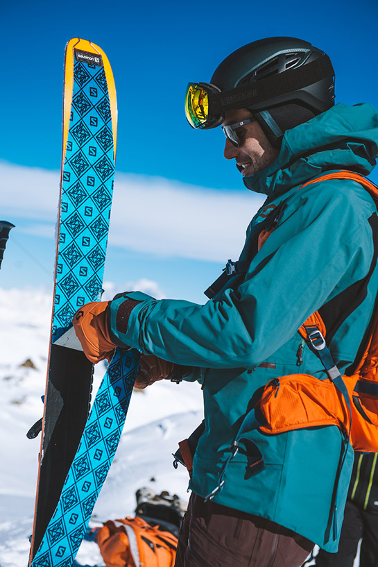 Removing the skins in ski touring