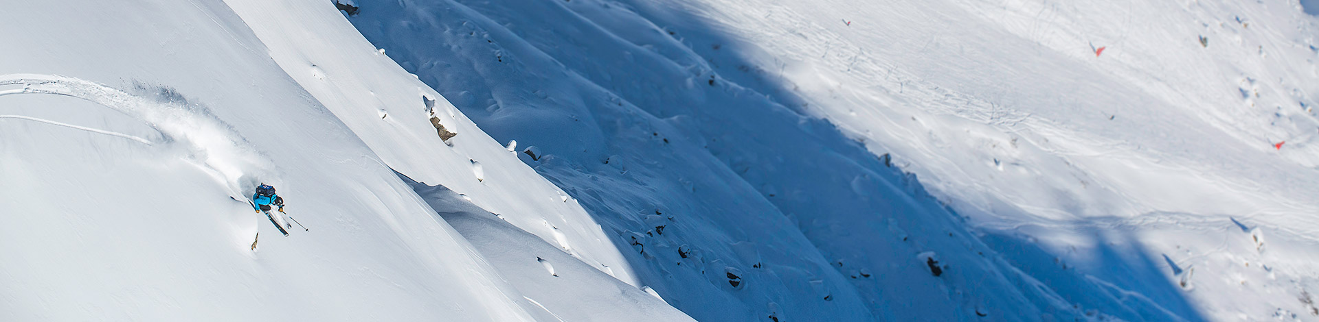 Ski freeride en groupe à Val Thorens